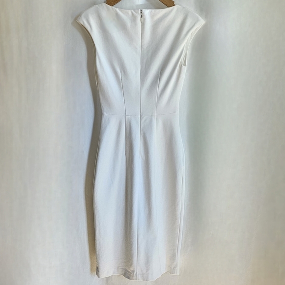 🇨🇦 Le Chateau White Bodycon Dress - Picture 9 of 13